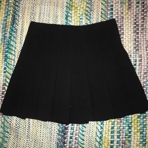 Miu Miu Short Pleated Black Skirt Size 40